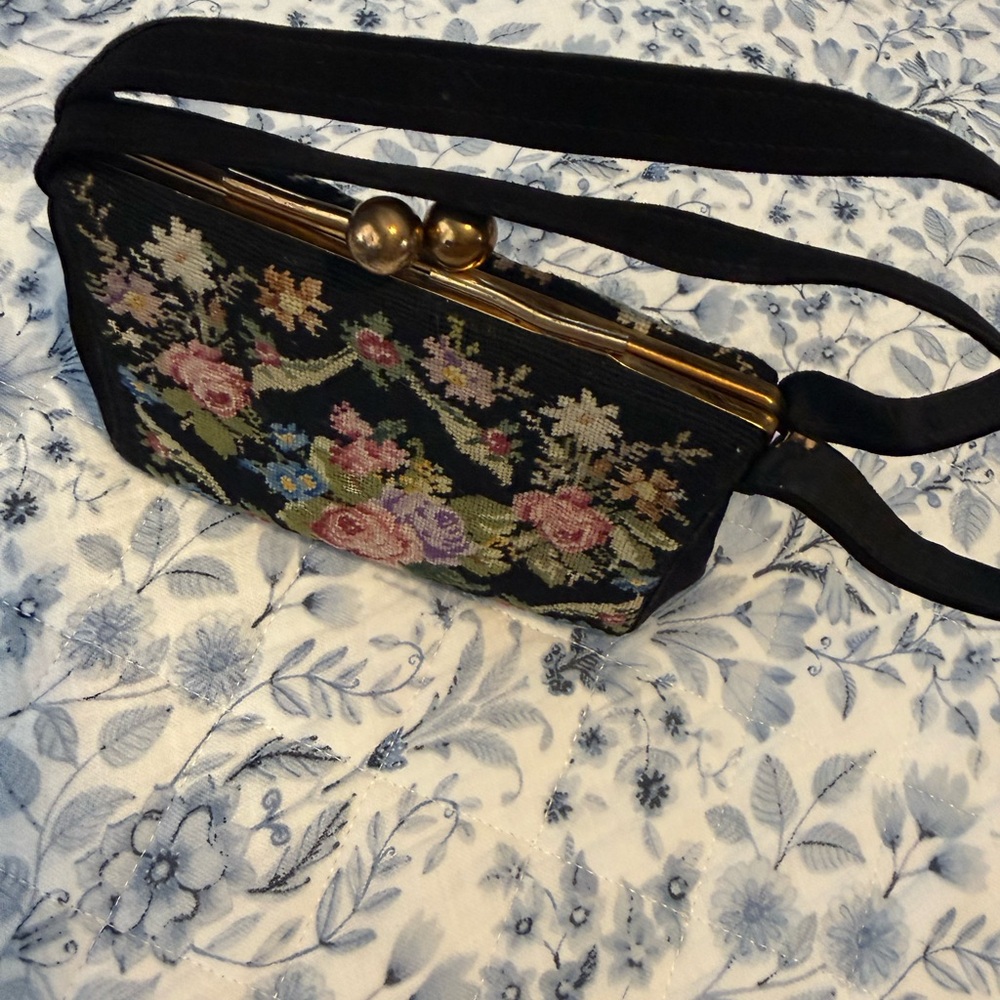 Vintage Floral Tapestry Mini Bag with Multicolor Embroidery - Picture 2 of 9